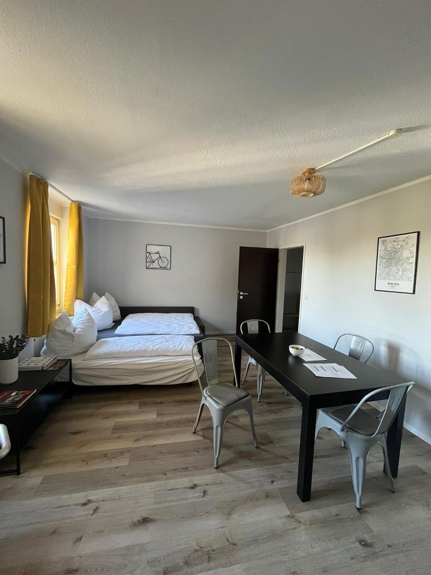 Mit Garagenparkplatz An U-bahnstation * Monaco di Baviera